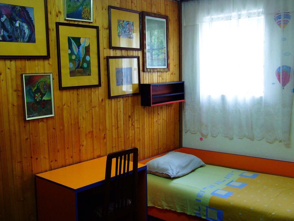 Hostel Domestika Bitola Quarto foto