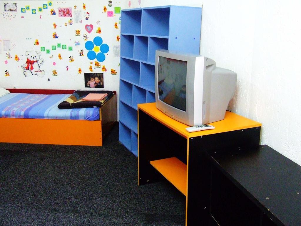 Hostel Domestika Bitola Quarto foto